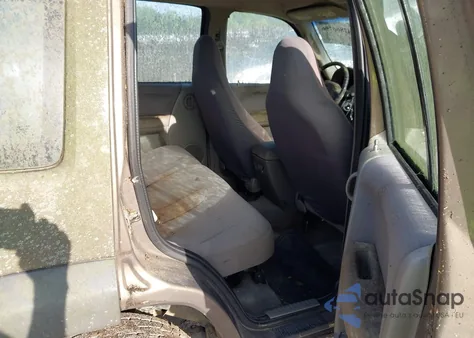 2002 Jeep Liberty Sport from USA, damaged, VIN 1J4GL48K42W230489